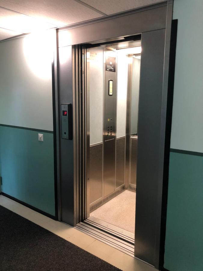 Lovely Apartment Within Walking Distance -Centre 波里 外观 照片